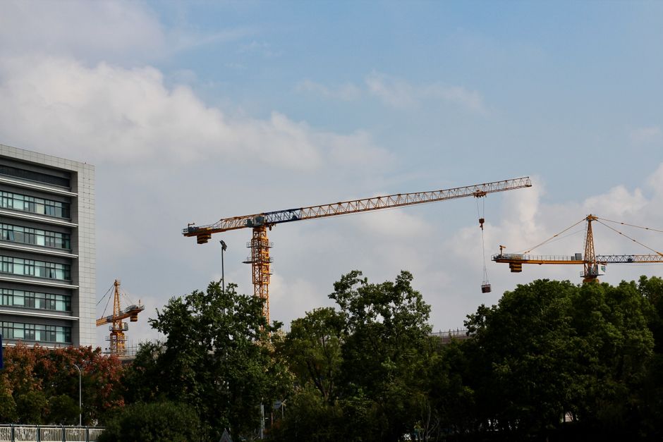 The Impact of Dynamic Loading on Mobile Crane Structures