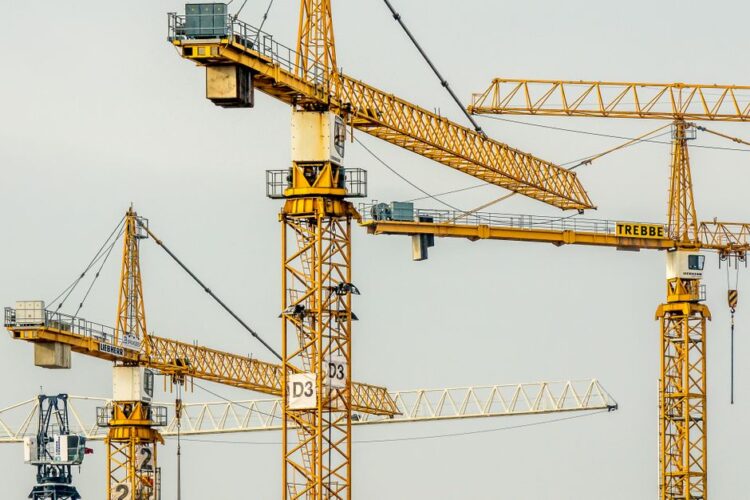 Using Drones to Inspect Mobile Crane Booms and Jibs