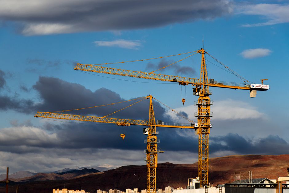 The Impact of High Humidity on Tower Crane Electrical Panels