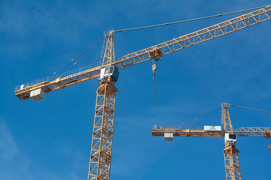 How to Winterize Your Tower Crane for Cold Climates