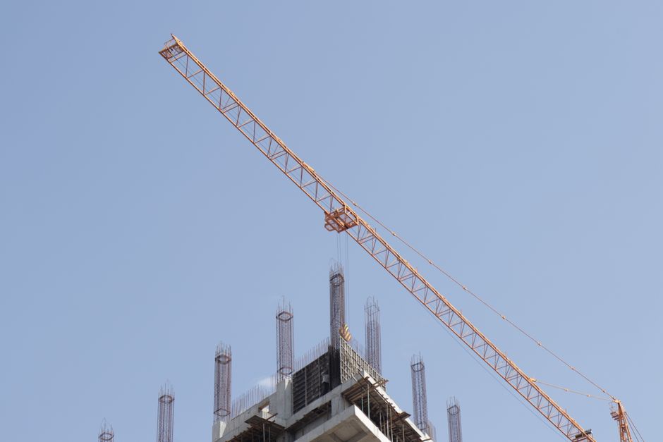 Why Some Tower Cranes Have Multiple Hoist Drums